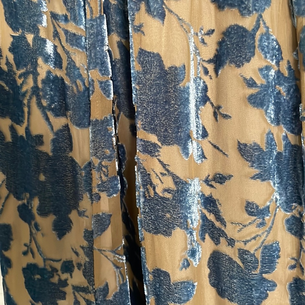 ZARA  Limited Edition Dress Velvet Dress - Picture 3 of 3
